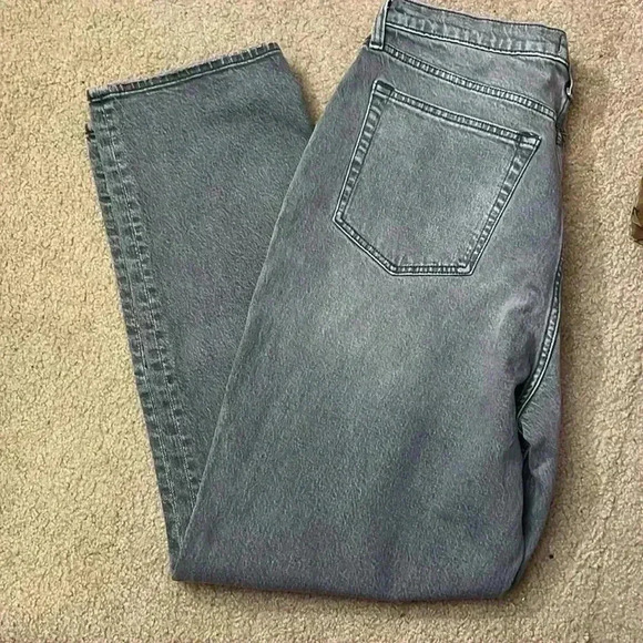 🆕 Abercrombie and Fitch Gray Stone Washed Jeans, Size 16 Long - Picture 3 of 8